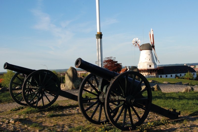 Sønderborg Dybbøl Mølle Kanoner 800Px